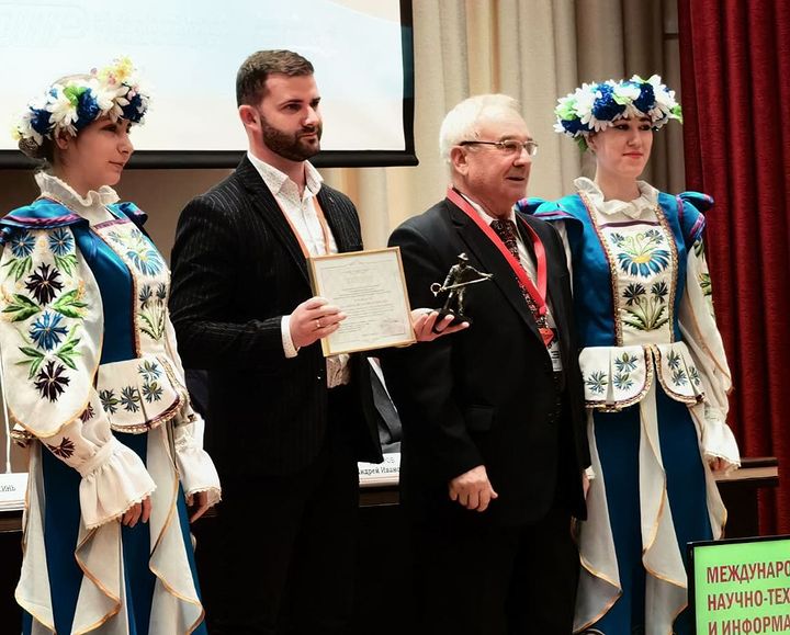zlin_official_1700716215930.jpeg